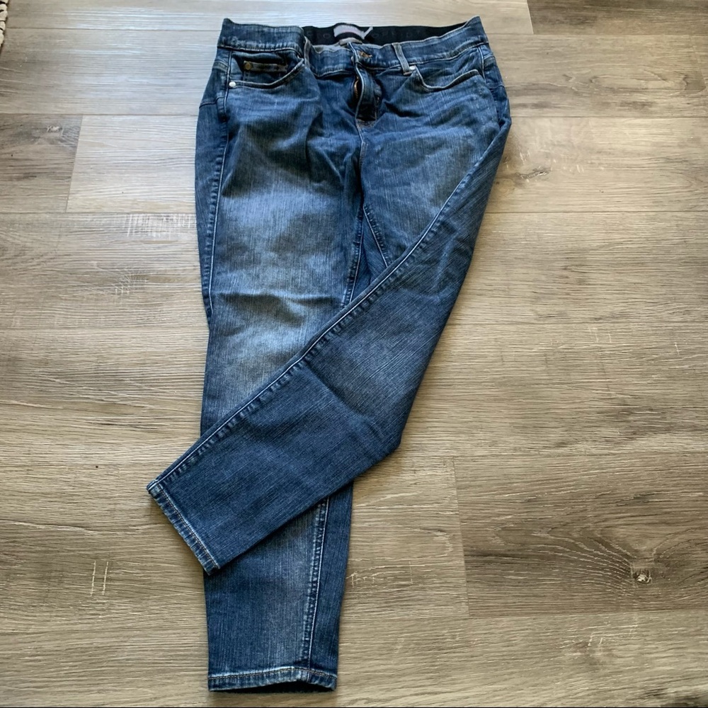 TORRID Bombshell Skinny Jeans 16s